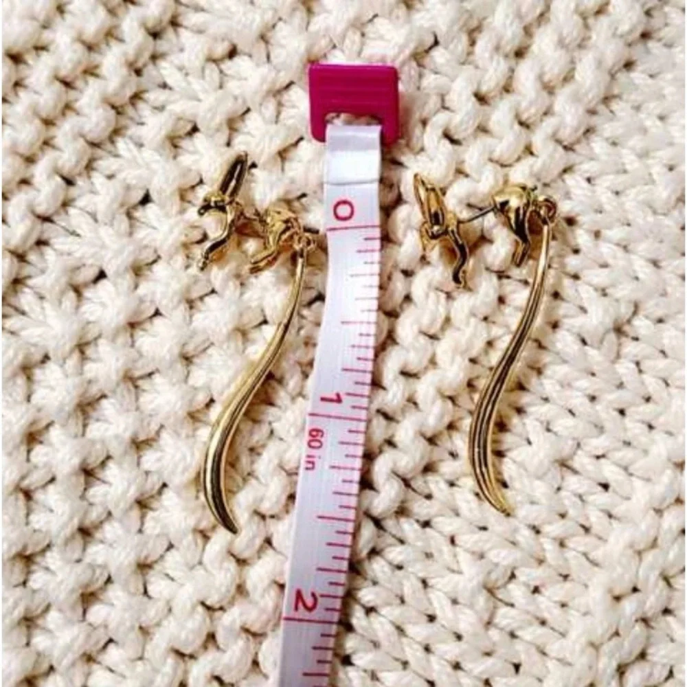 Foxy 🦊 Fun & Unique Gold Ear Jacket Earrings - Picture 9 of 9